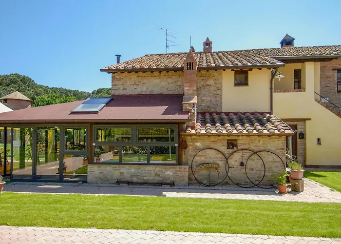 度假居 Cav D'italia E Falco Pescator *